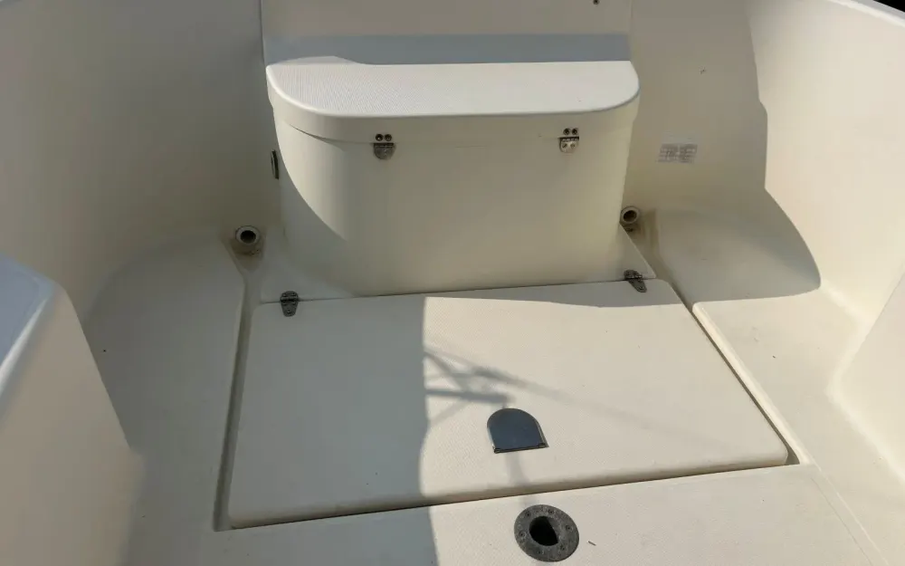 slider 2 Guymarine Evada 540