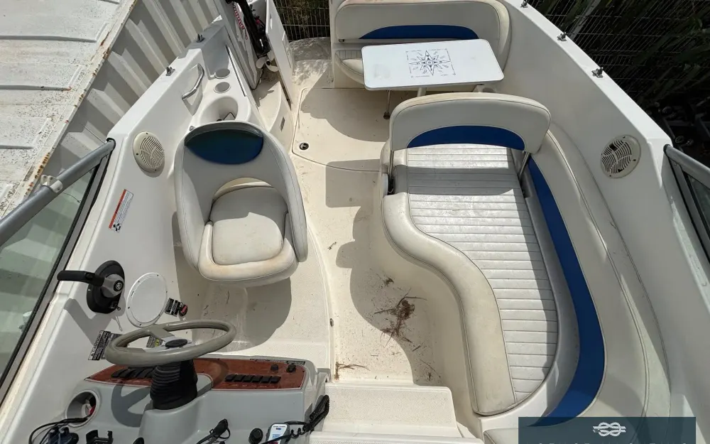 slider 12 Bayliner  265 SB