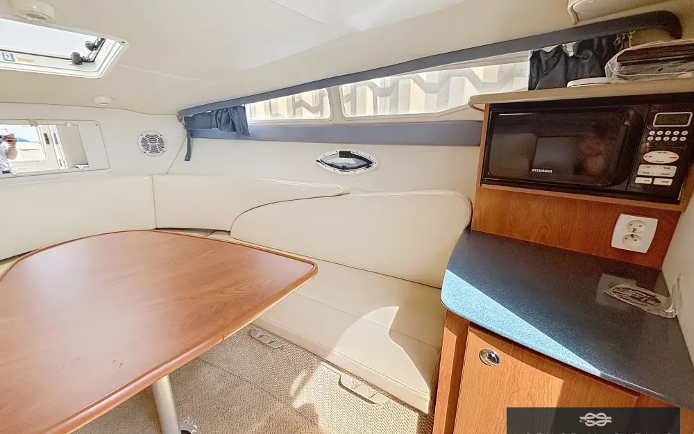 slider 3 Bayliner  265 SB