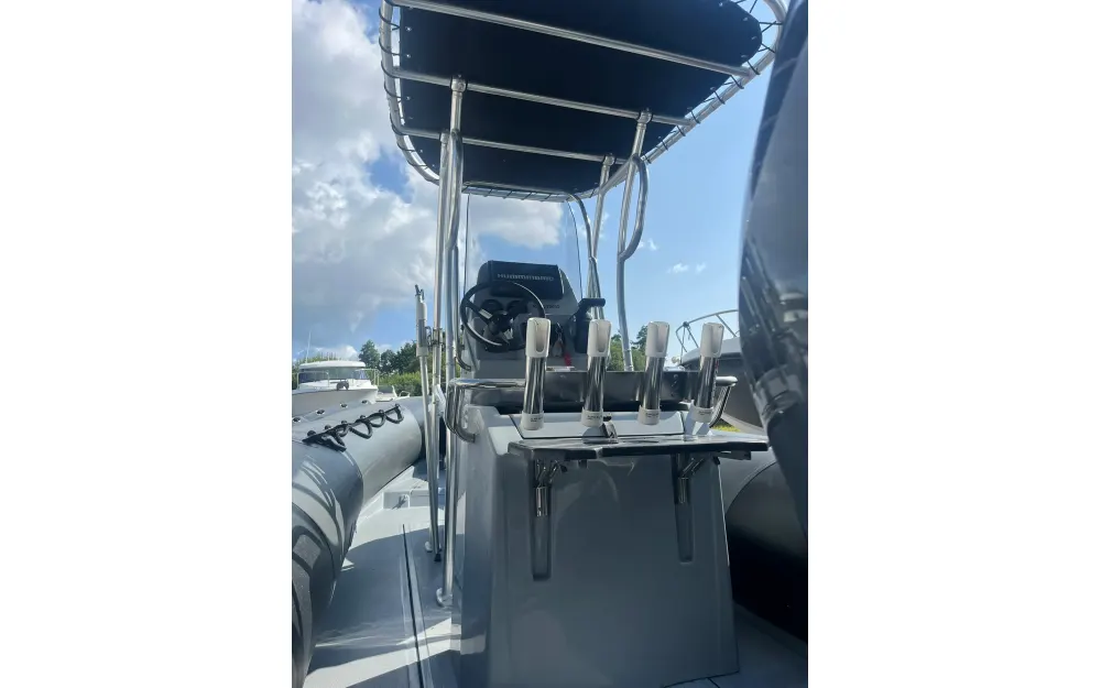 slider 1 3D Tender Patrol 550