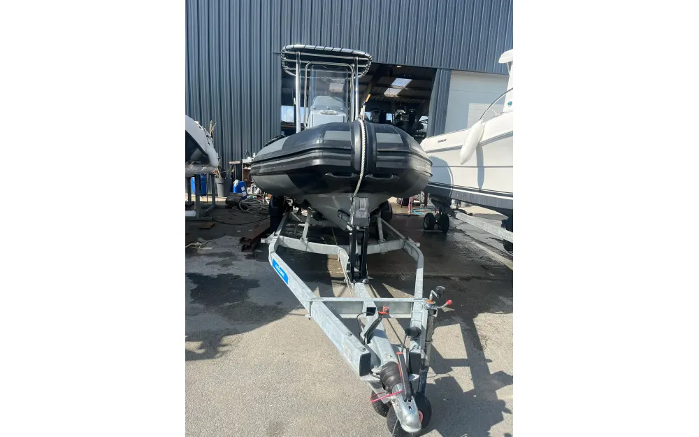 slider 4 3D Tender Patrol 550