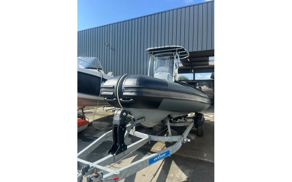 slider 6 3D Tender Patrol 550