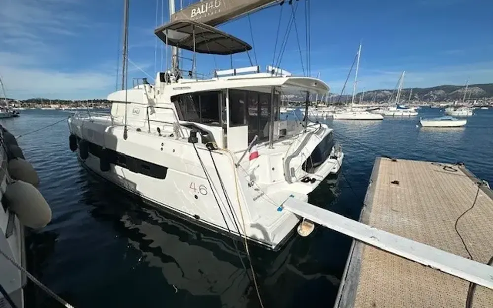 slider 22 Bali Catamarans Bali 4.6