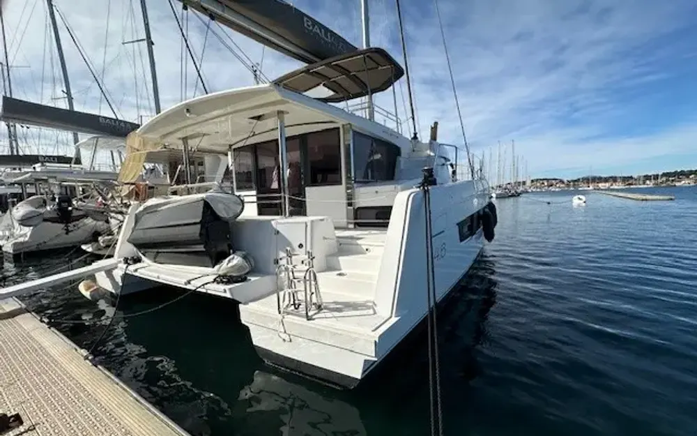 slider 30 Bali Catamarans Bali 4.6