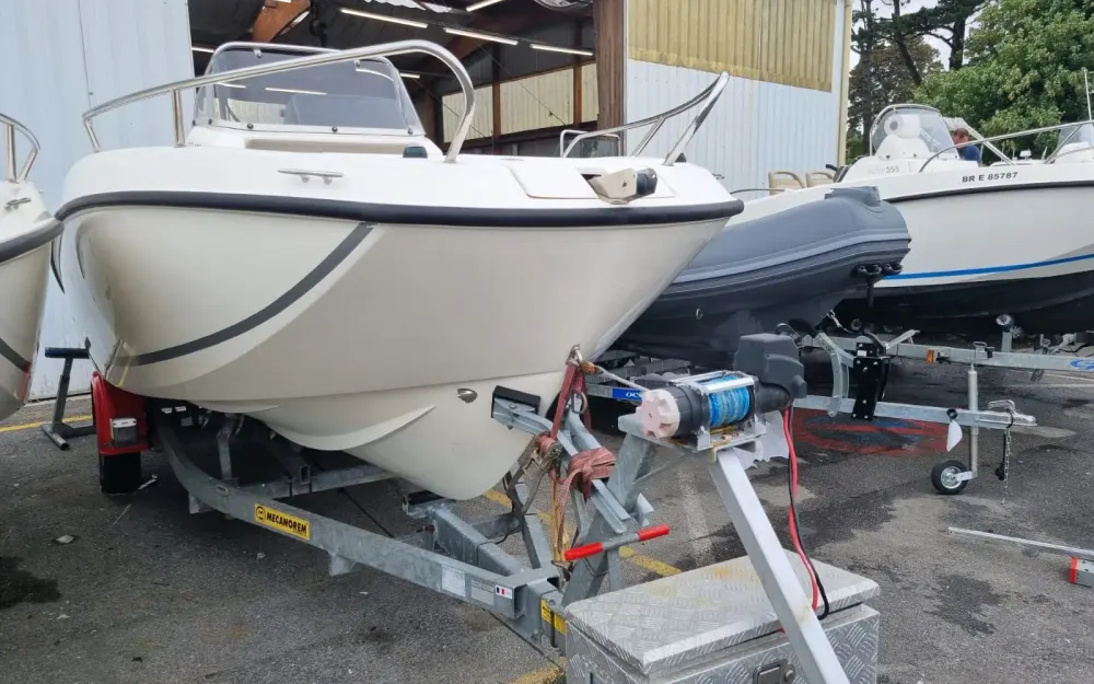 slider 1 Quicksilver Activ 555 Open