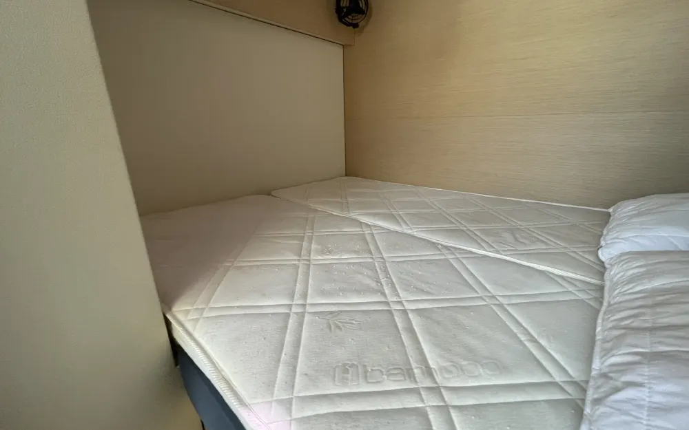 slider 5 Fountaine Pajot Saona 47
