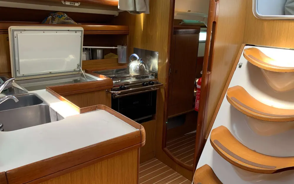slider 27 Jeanneau Sun Odyssey 42 i