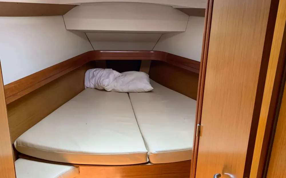 slider 34 Jeanneau Sun Odyssey 42 i