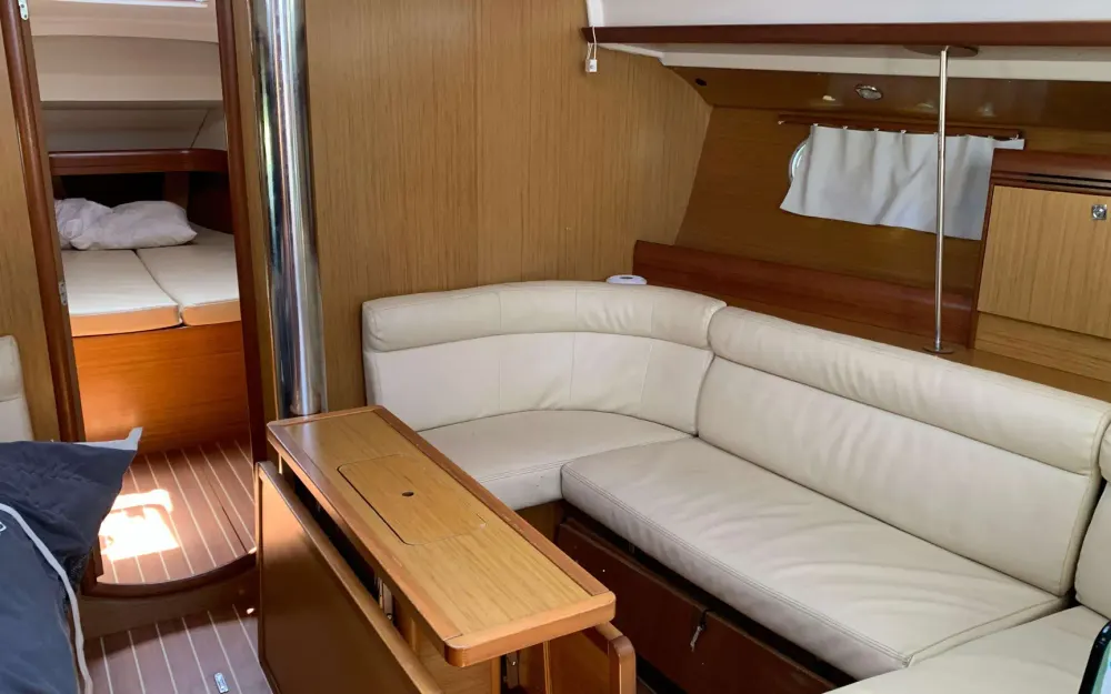 slider 36 Jeanneau Sun Odyssey 42 i