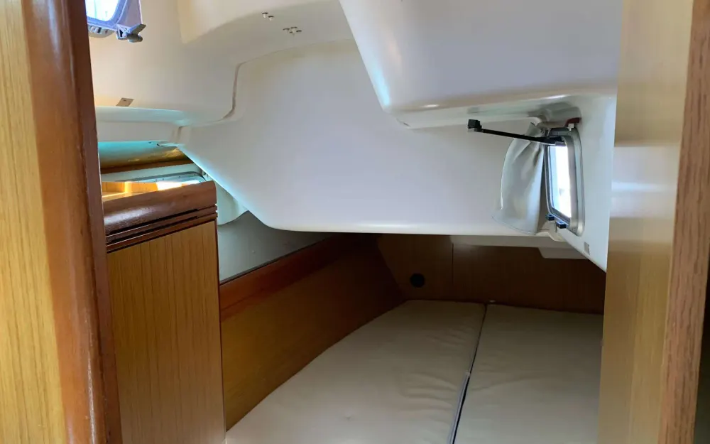 slider 44 Jeanneau Sun Odyssey 42 i