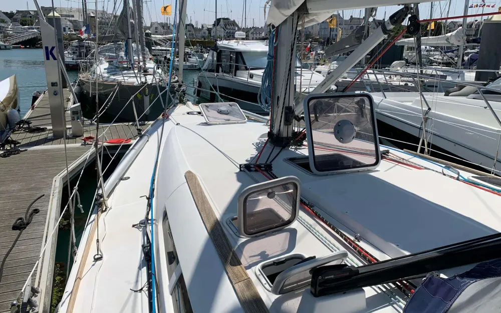 slider 49 Jeanneau Sun Odyssey 42 i