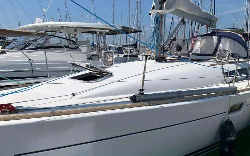 slider 51 Jeanneau Sun Odyssey 42 i