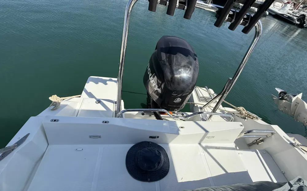 slider 8 Beneteau Flyer 6.6 SUNdeck