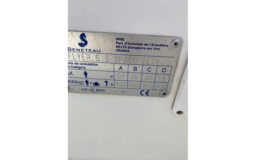 slider 13 Beneteau Flyer 6.6 SPACEdeck