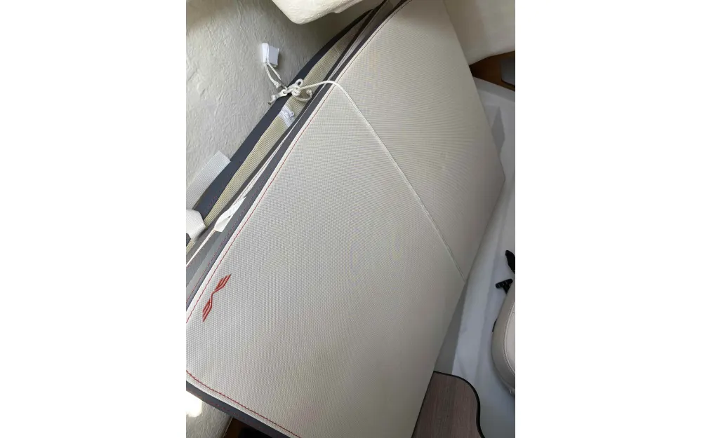 slider 5 Beneteau Flyer 6.6 SPACEdeck