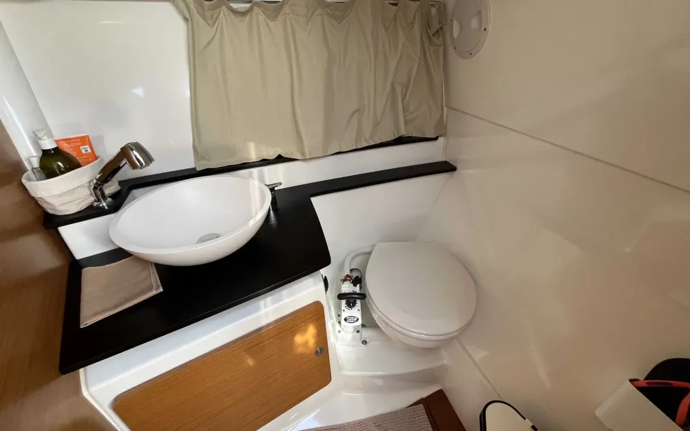 slider 8 Jeanneau Cap Camarat 8.5 WA - null