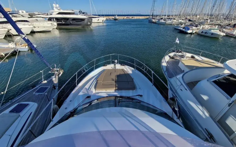 slider 17 Jeanneau Prestige 500 Fly