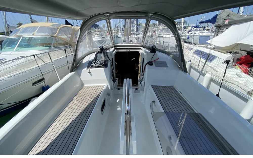slider 12 Beneteau Oceanis 30.1