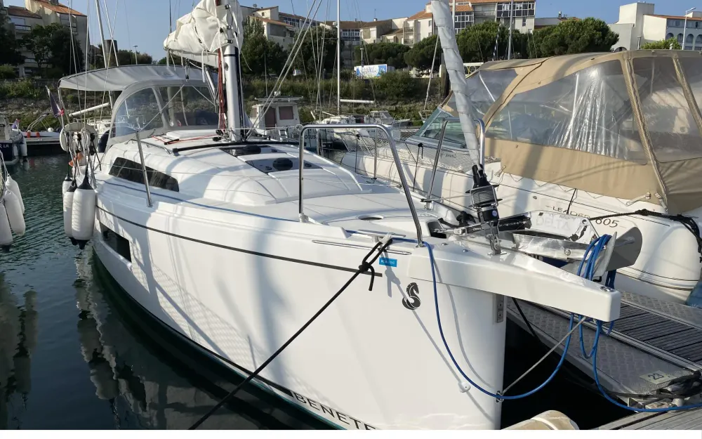 slider 2 Beneteau Oceanis 30.1