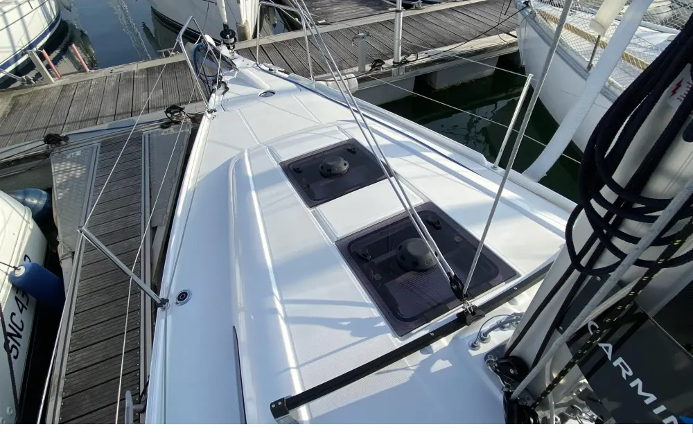 slider 3 Beneteau Oceanis 30.1