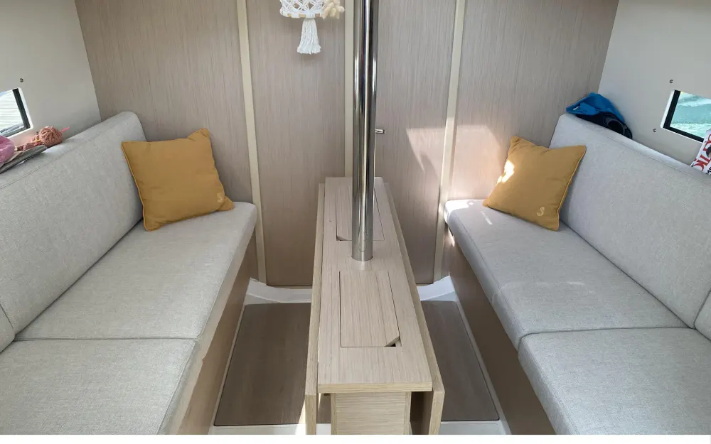 slider 8 Beneteau Oceanis 30.1 - null