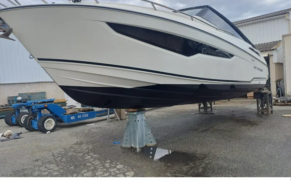 slider 1 Parker  850 Voyager