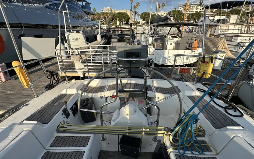 slider 16 Beneteau First 47.7