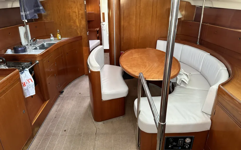 slider 28 Beneteau First 47.7