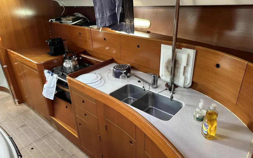 slider 37 Beneteau First 47.7