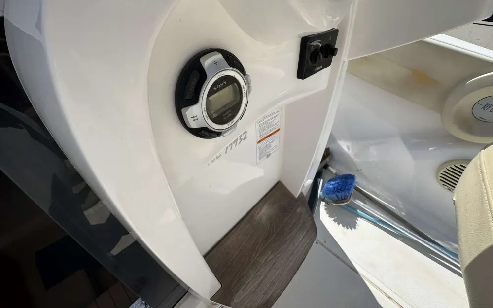 slider 14 Sessa Marine Key Largo 24