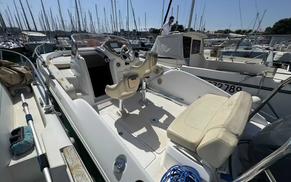 slider 3 Sessa Marine Key Largo 24