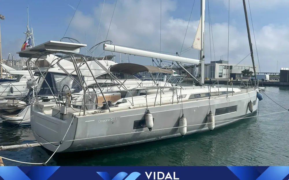 slider 0 Beneteau Oceanis 51.1