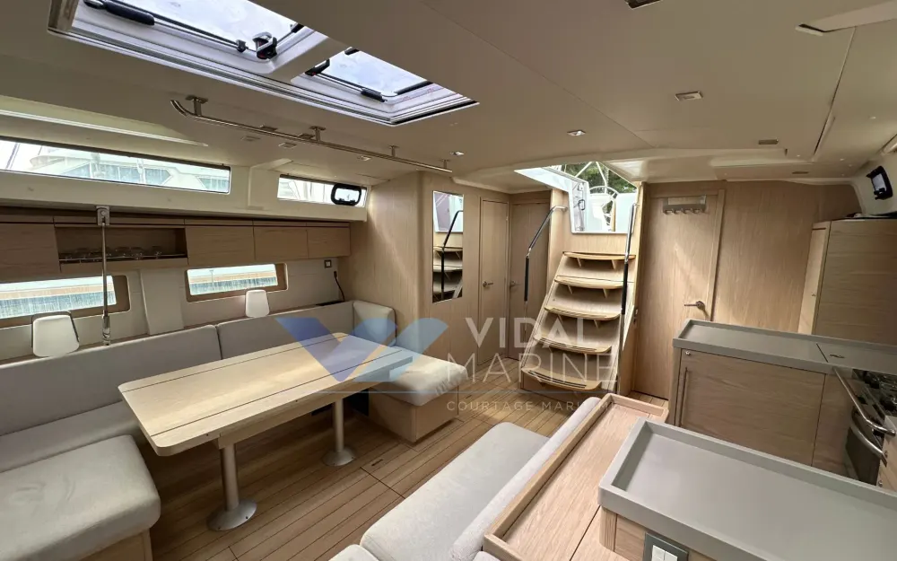 slider 18 Beneteau Oceanis 51.1