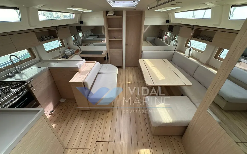 slider 4 Beneteau Oceanis 51.1