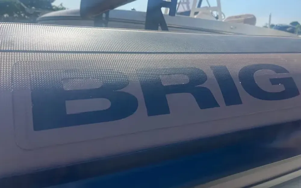 slider 5 Brig Navigator 22