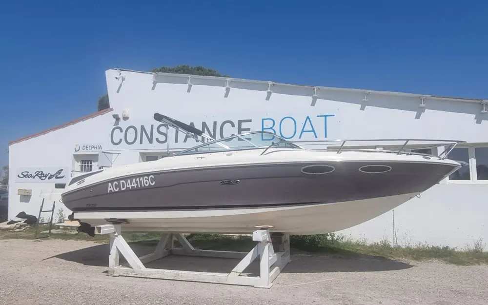 slider 15 Sea Ray  240 Sunsport