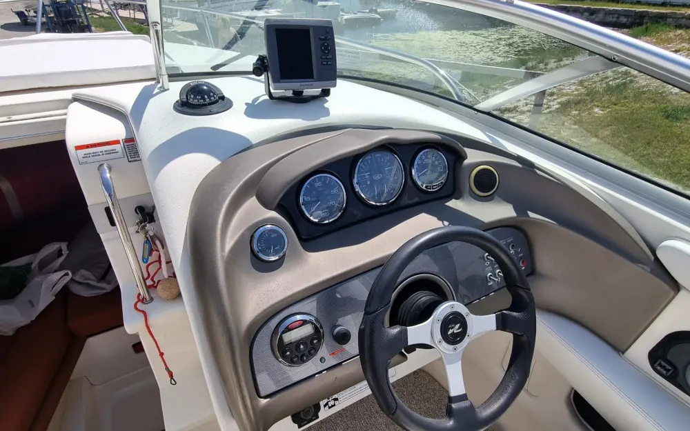 slider 2 Sea Ray  240 Sunsport