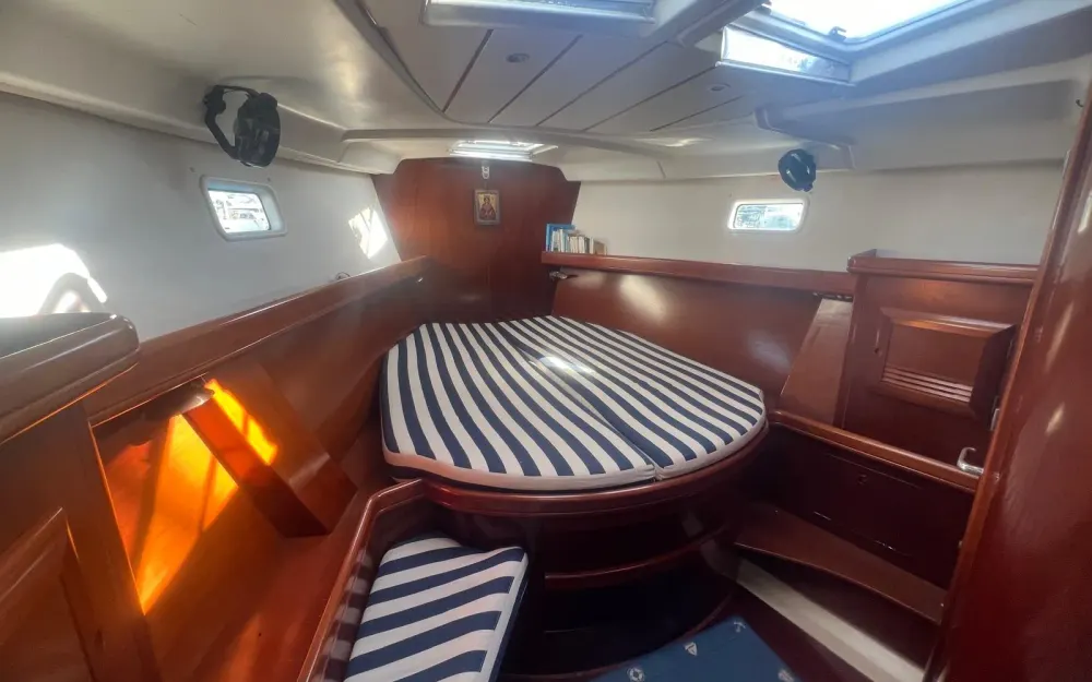 slider 57 Beneteau Oceanis 473 - null