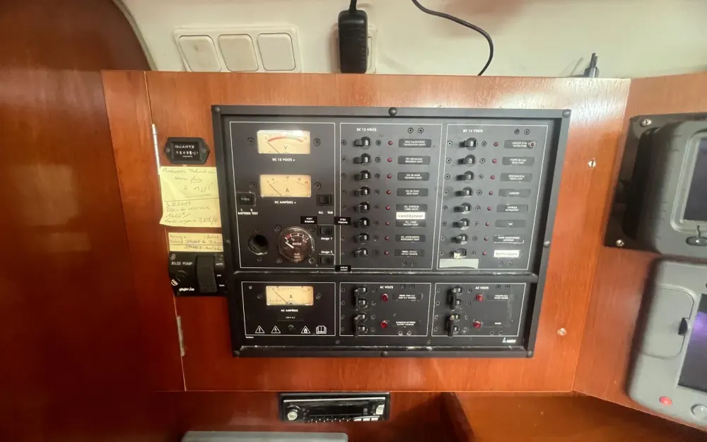 slider 58 Beneteau Oceanis 473