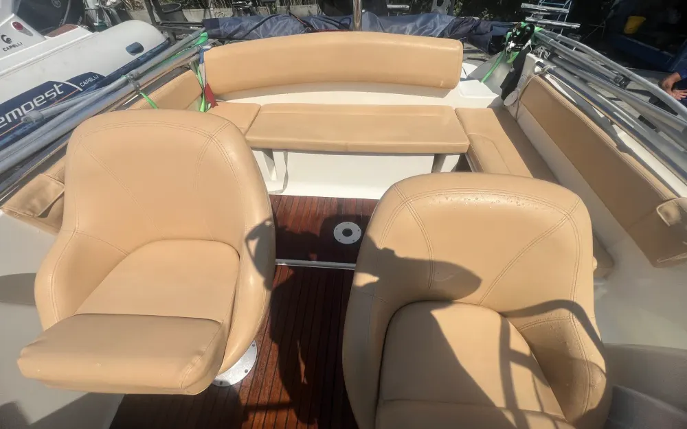 slider 12 Jeanneau Cap Camarat 715 WA - null