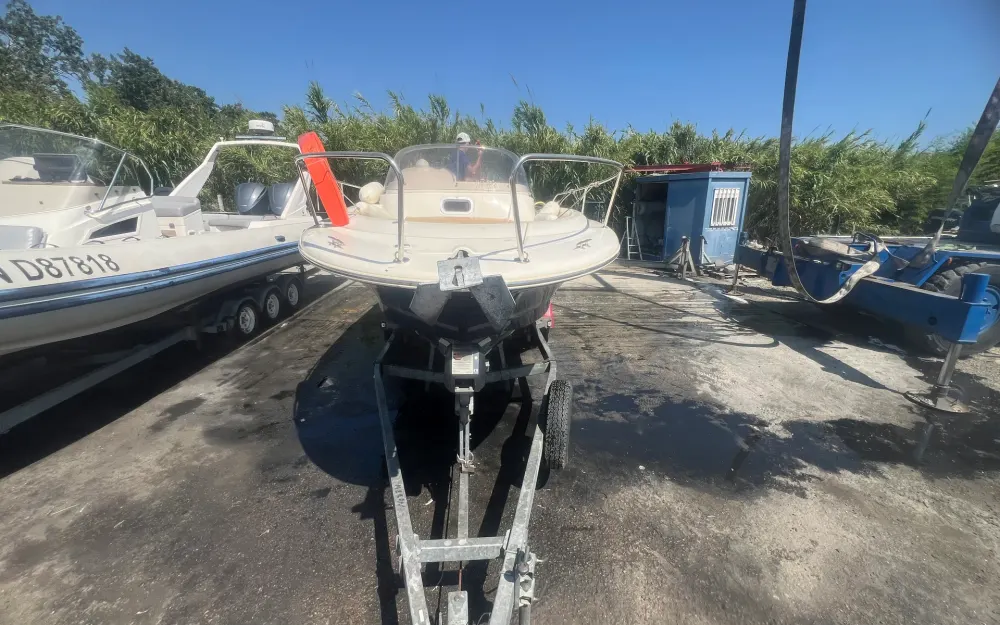 slider 5 Jeanneau Cap Camarat 715 WA - null