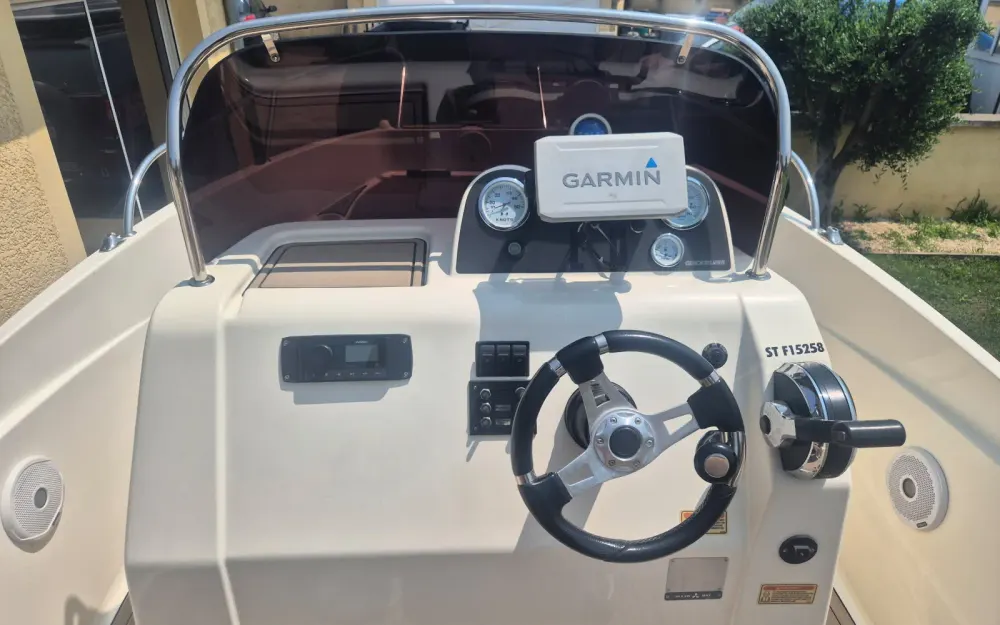 slider 2 Quicksilver Activ 555 Open