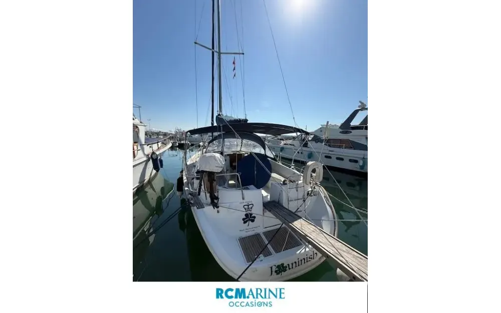slider 23 Beneteau Oceanis 411 Celebration
