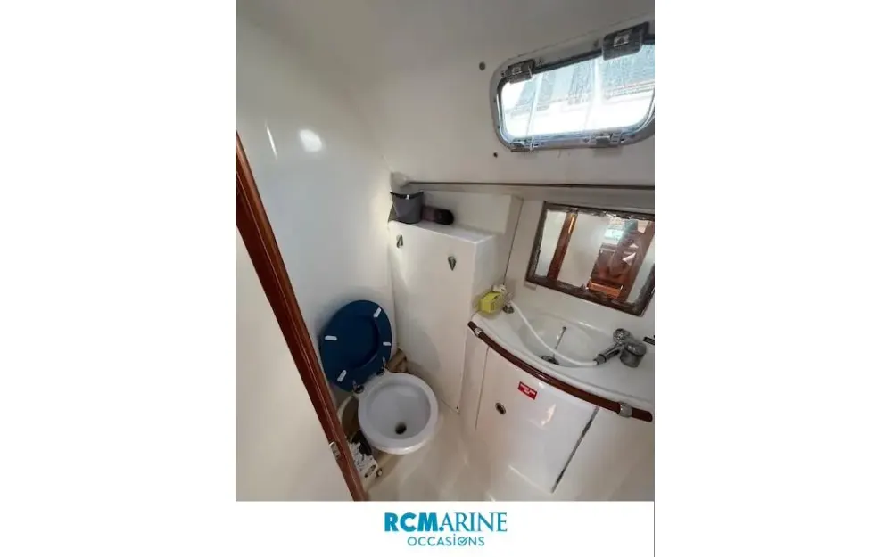 slider 26 Beneteau Oceanis 411 Celebration