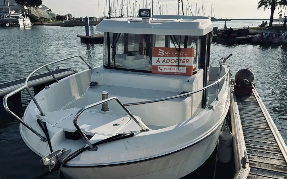 slider 2 Beneteau Barracuda 8