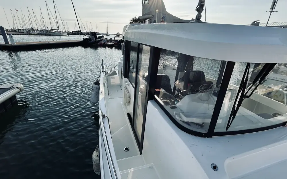 slider 6 Beneteau Barracuda 8