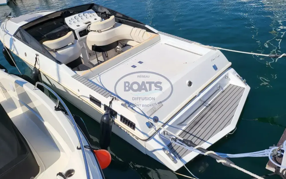 slider 11 Chris Craft  260 Stinger - null