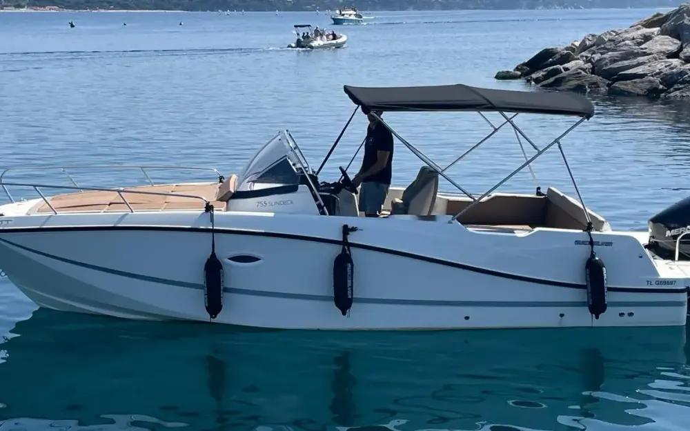 slider 0 Quicksilver Activ 755 Sundeck