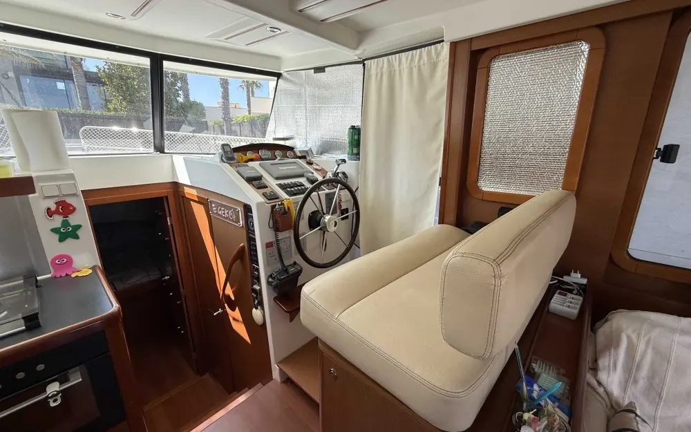 slider 17 Beneteau Swift Trawler 34