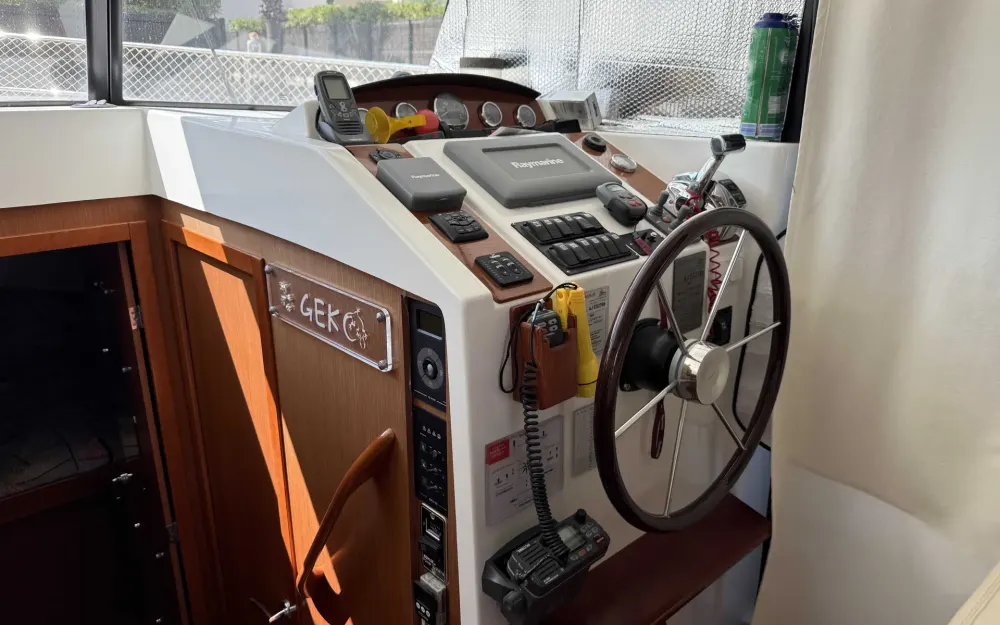 slider 18 Beneteau Swift Trawler 34 - null